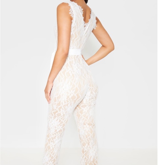White lace jumpsuit - Picture 2 of 4